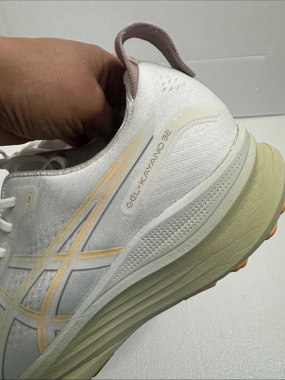 Asics 4D guidance system white Running Shoes with Pale Yellow Midsole  Pink 12